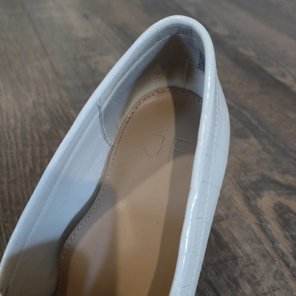 JustFab cream block heels, gold chain and snake skin detailing - Women's 6.5 - Picture 12 of 12